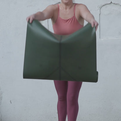 Liforme Classic Yoga Mat
